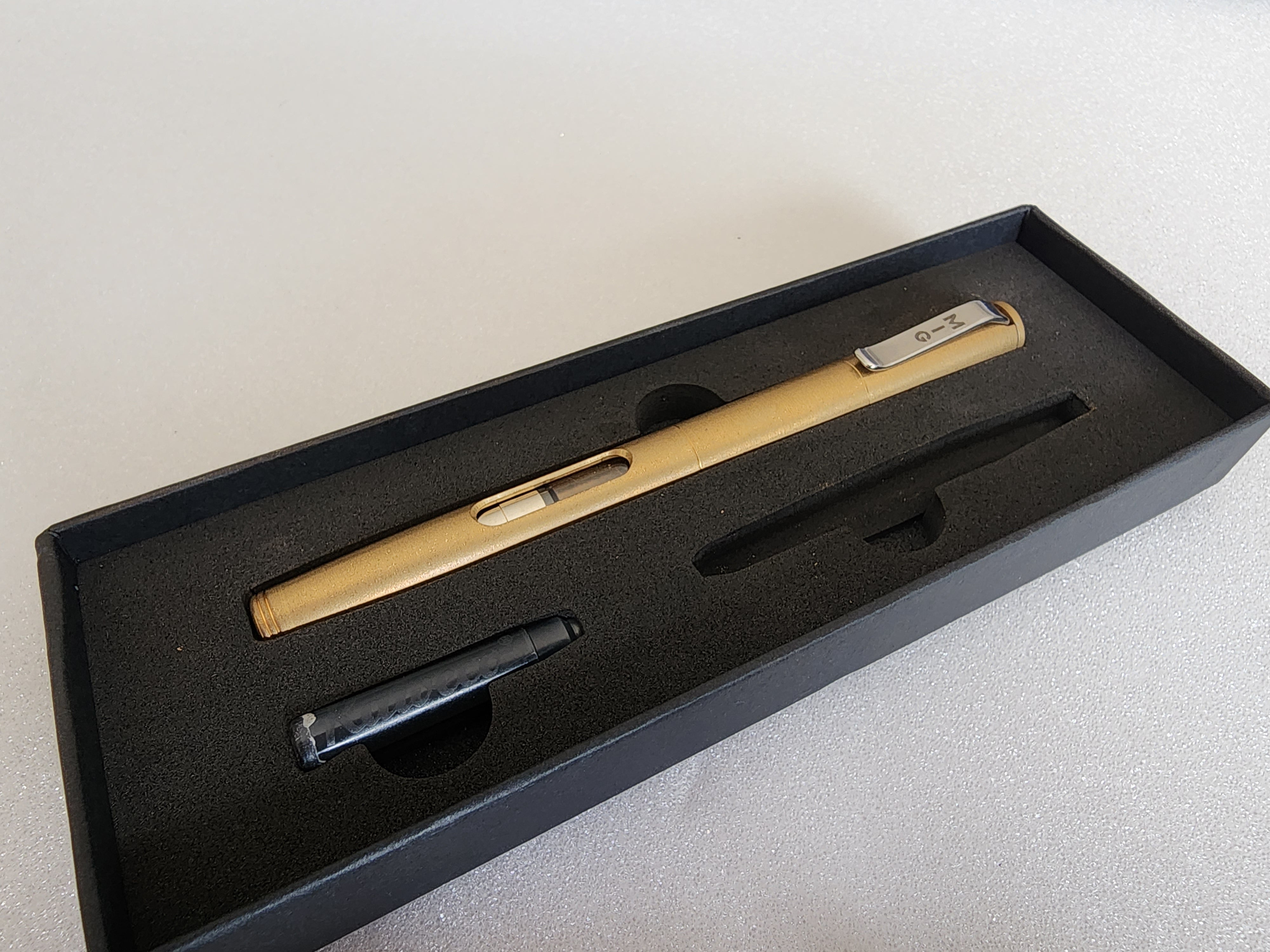 MIG Fountain Pen (Brass) Viewing Slot