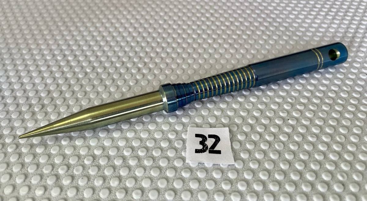 Spike #32 (Titanium)
