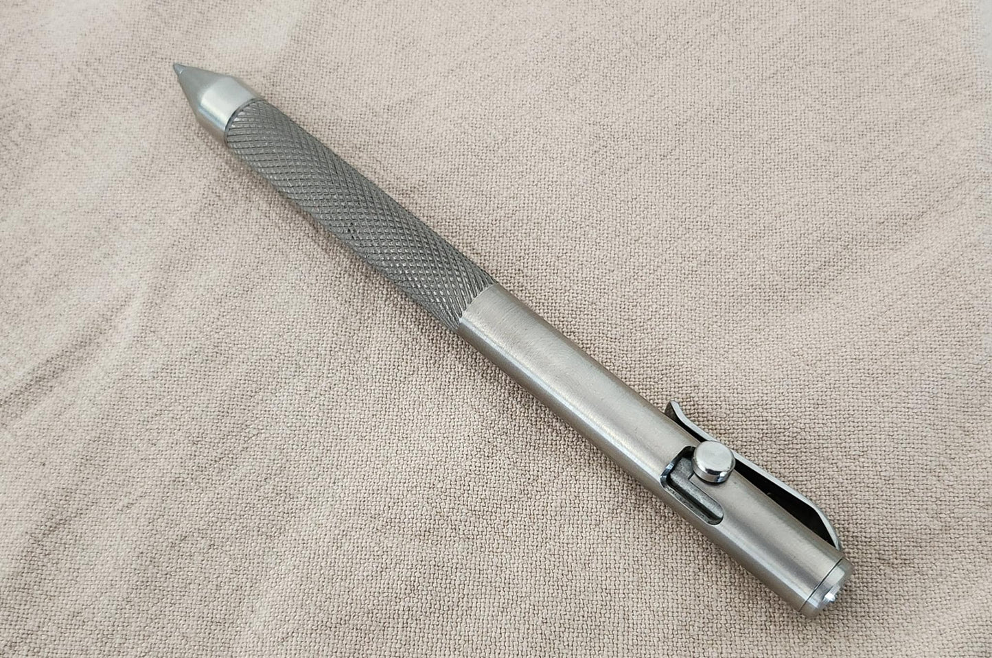 MIG Bolt Pen (Titanium) - Knurled