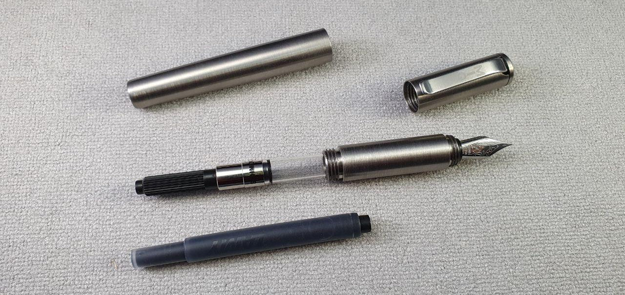 MIG BFP (Basic Fountain Pen) in Titanium